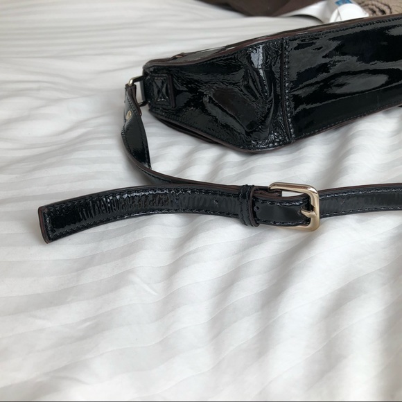 NEW KATE SPADE BLACK SHINY PATENT LEATHER CROSSBODY BAG WITH GOLD HARDWARE - Picture 8 of 15